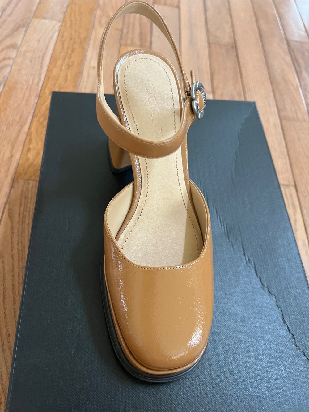 Coach Women's Sculpted-Heel Platform Pumps shoes - Picture 3 of 10